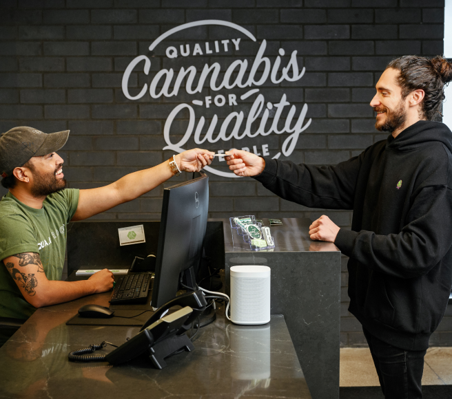 REDEFINING EXCELLENCE WITH PREMIUM CANNABIS PRODUCTS
